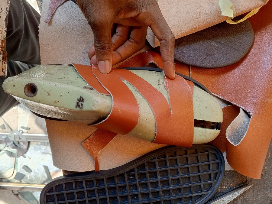 Sandales cuir artisanales
